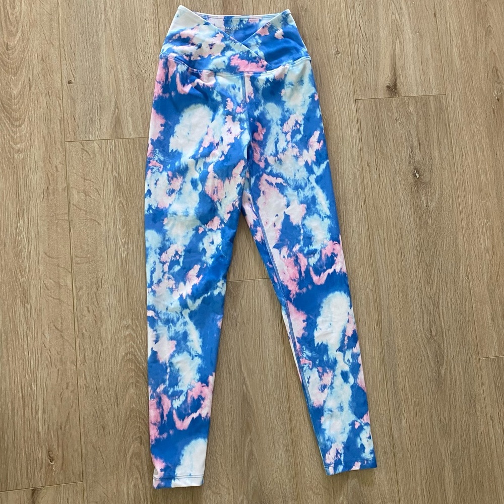 Year of Ours cotton candy sky print leggings